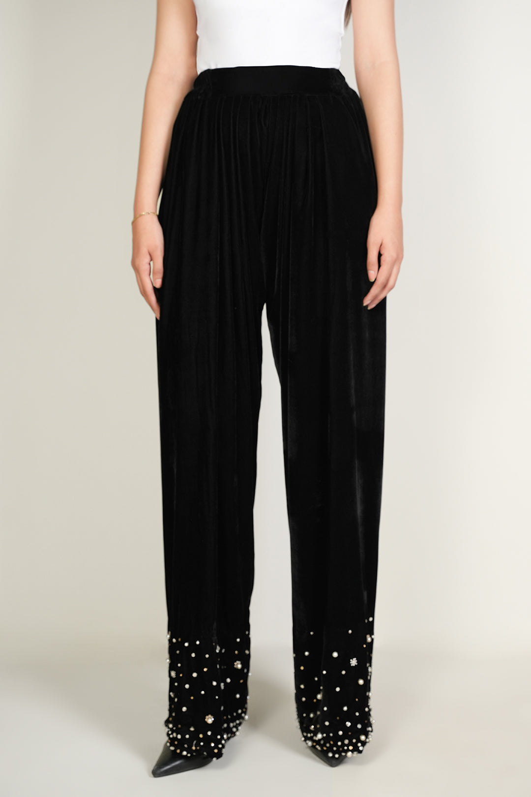 https://cdn.shopify.com/s/files/1/0611/8585/1568/files/W.FW24.131.P-3.jpg?v=1736334387