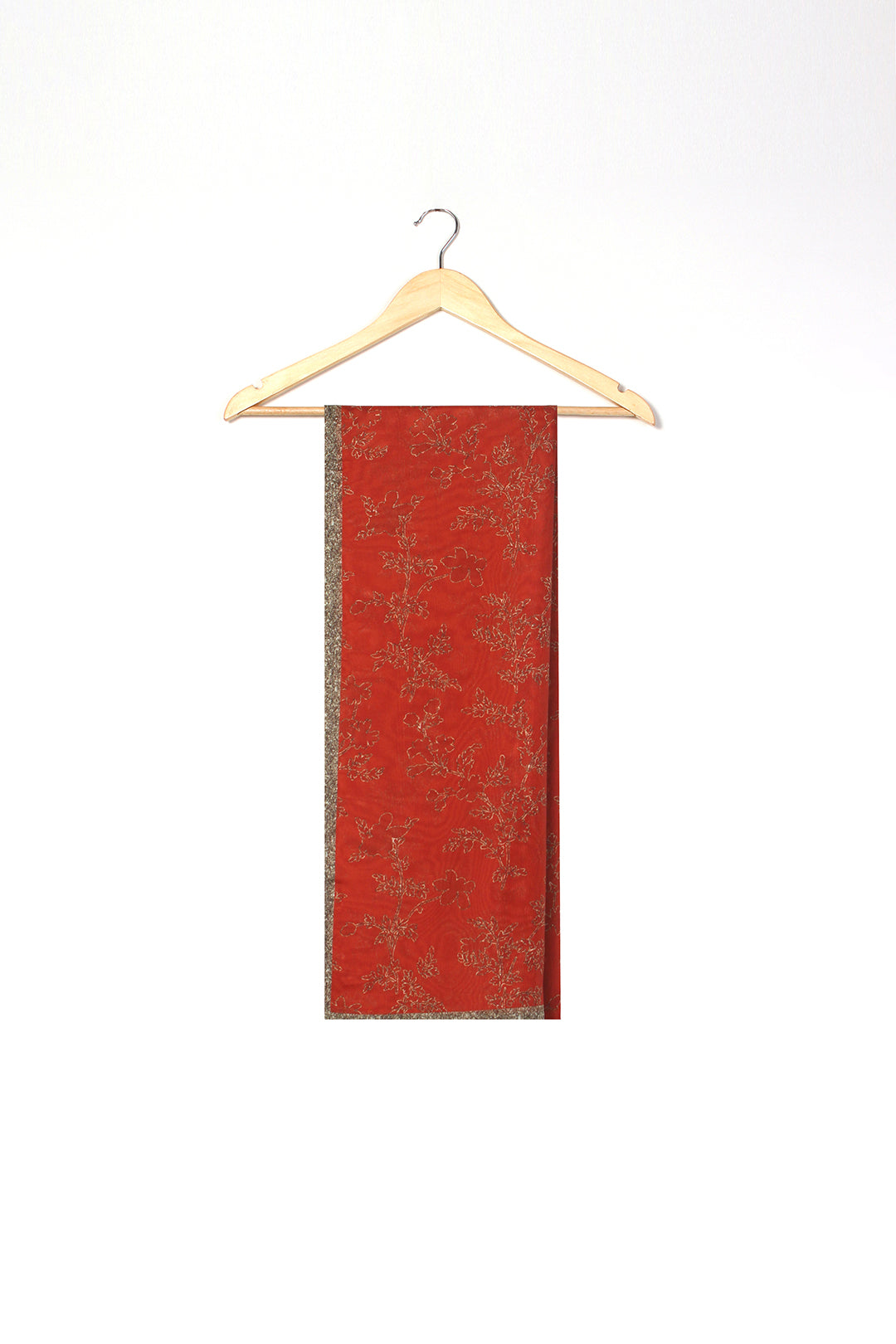 https://cdn.shopify.com/s/files/1/0611/8585/1568/files/W.FW24.136.T-1_0b945c8b-10d2-4de2-93e2-68077adf0354.jpg?v=1736334399