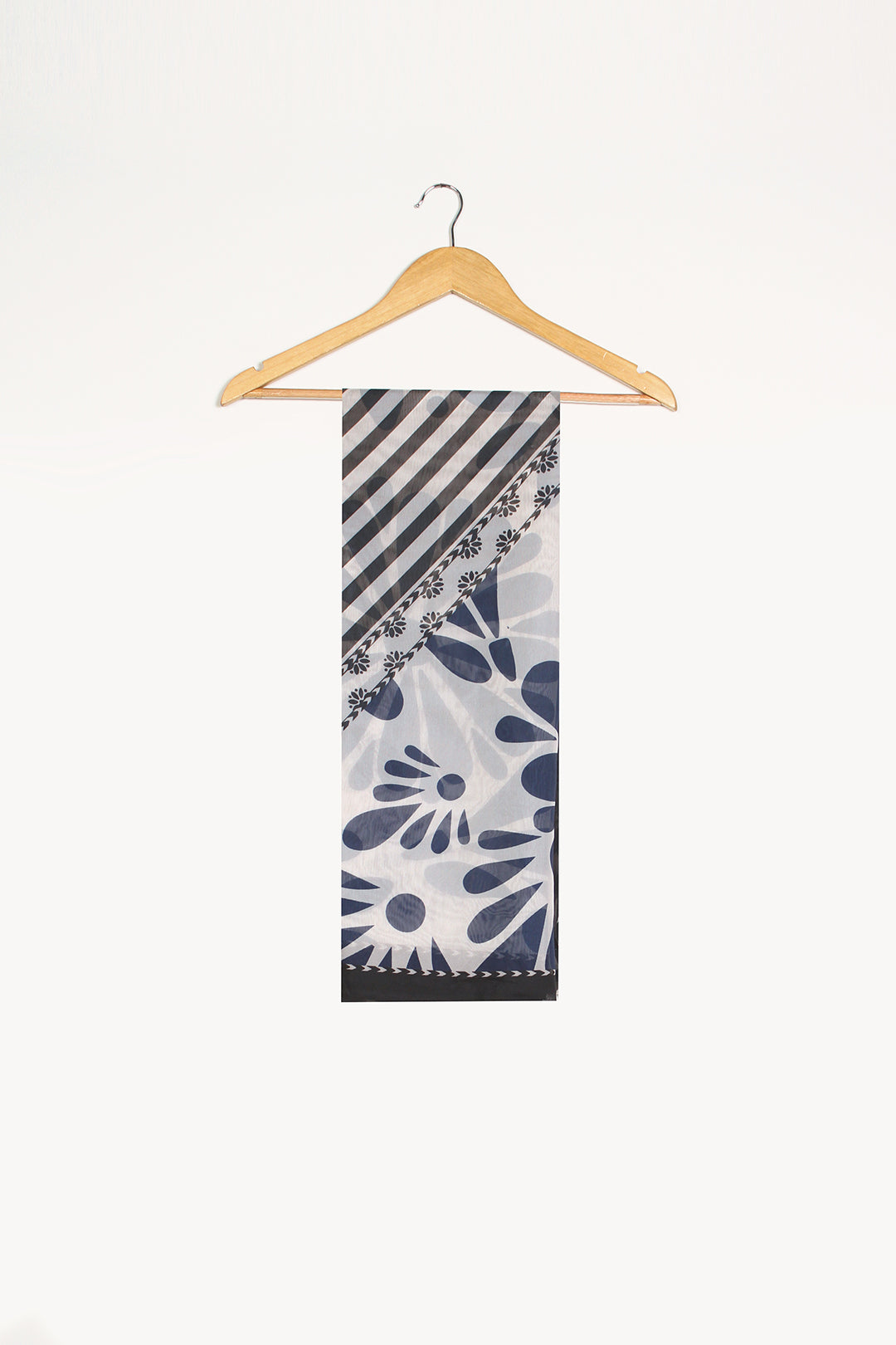 https://cdn.shopify.com/s/files/1/0611/8585/1568/files/W.FW24.203.T-1.jpg?v=1736334331