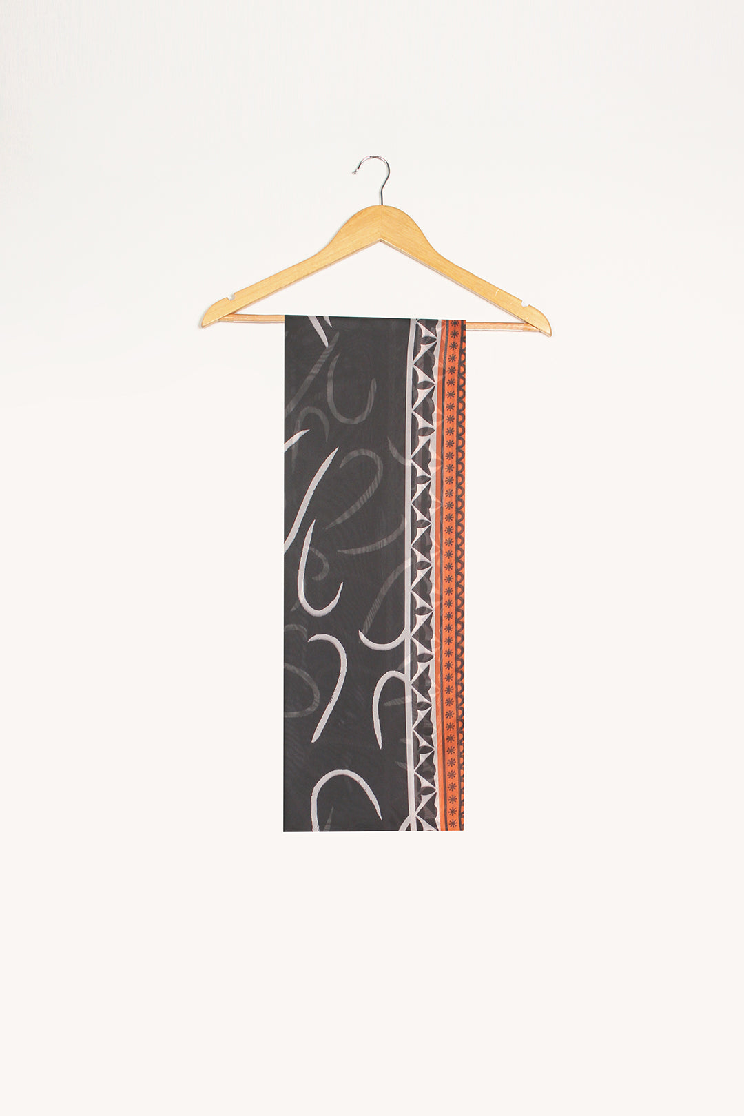https://cdn.shopify.com/s/files/1/0611/8585/1568/files/W.FW24.205.T-2.jpg?v=1736334329