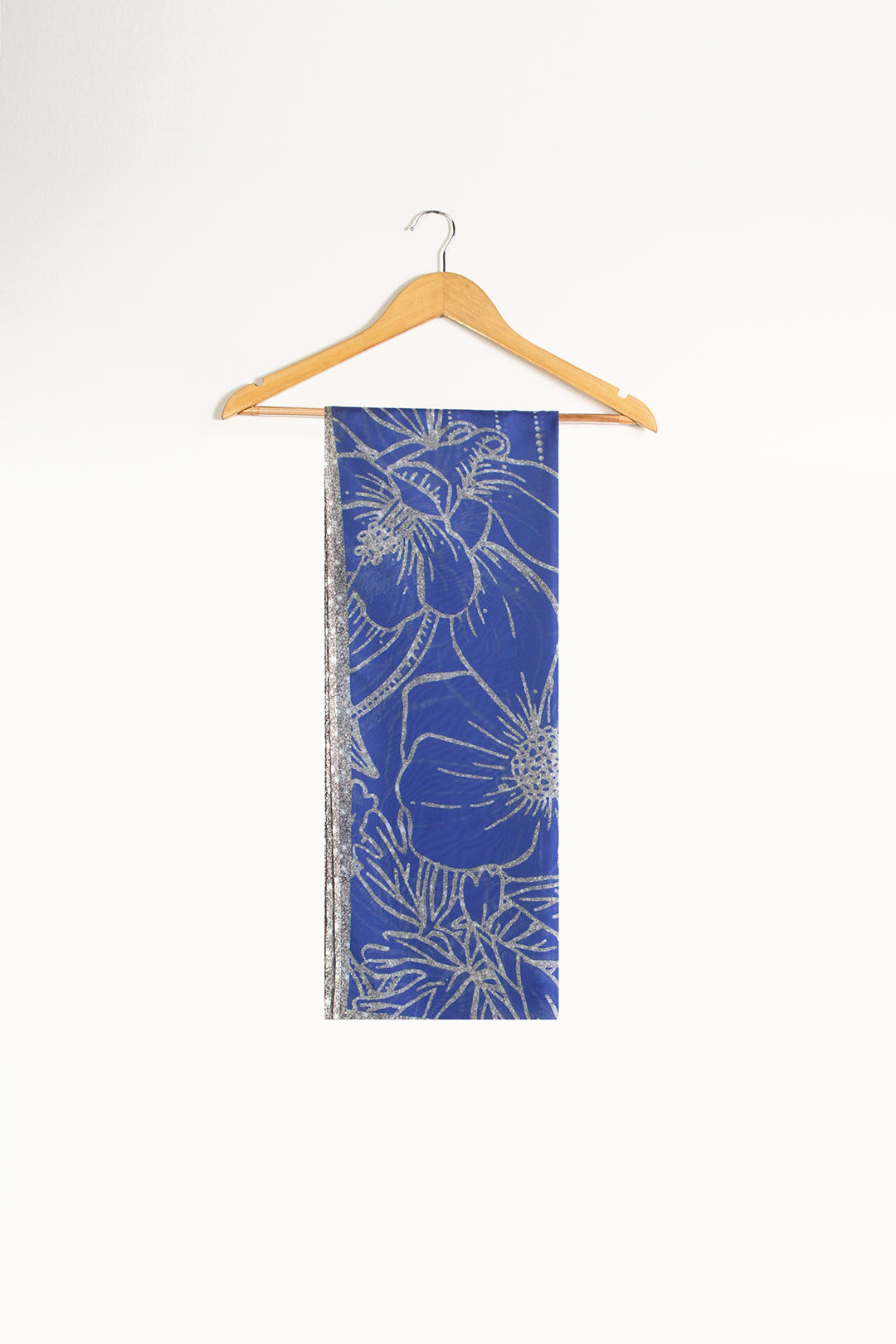 https://cdn.shopify.com/s/files/1/0611/8585/1568/files/W.FW24.270.T-1.jpg?v=1736334285