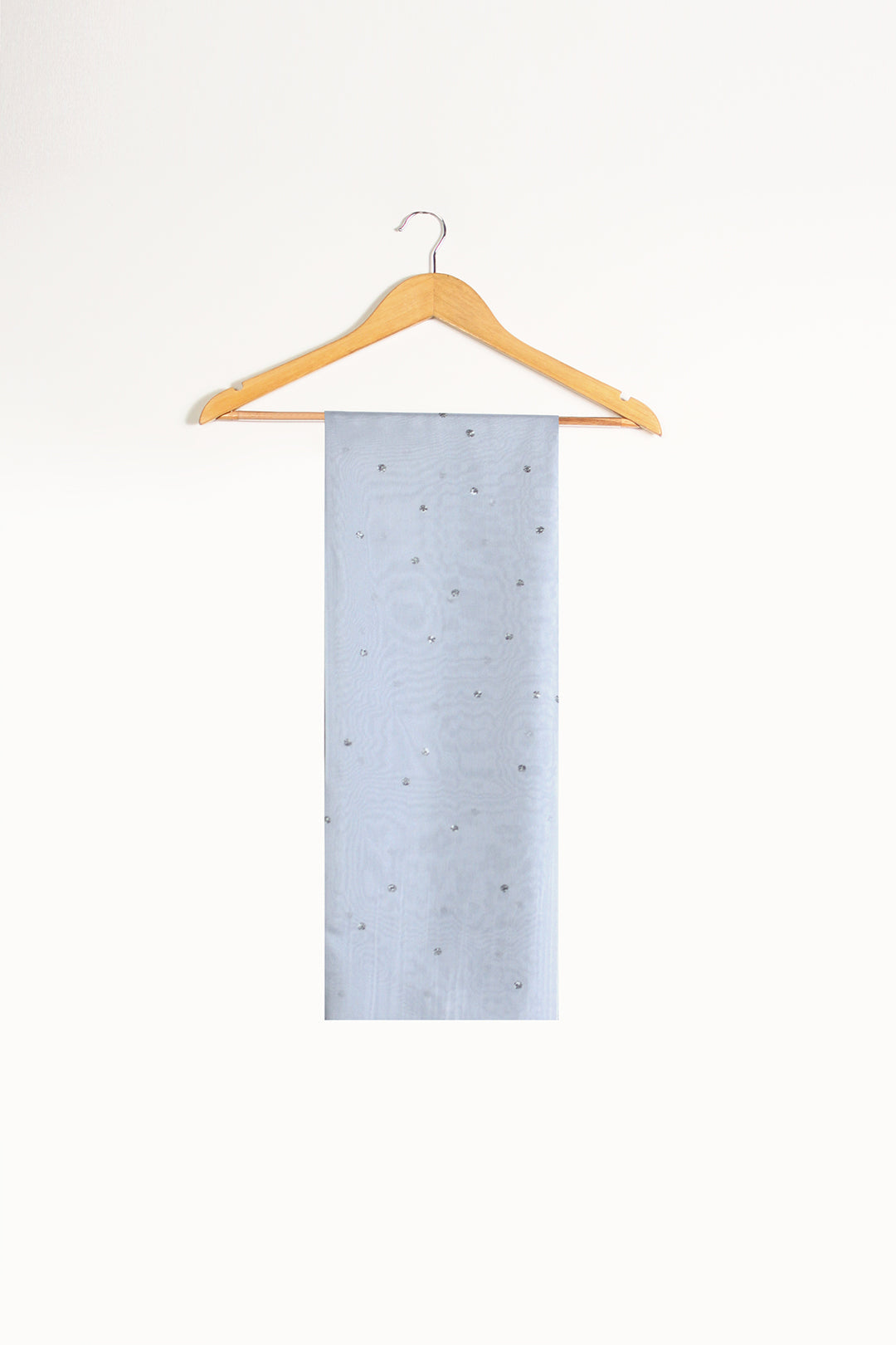 https://cdn.shopify.com/s/files/1/0611/8585/1568/files/W.FW24.275.T-2.jpg?v=1736334282