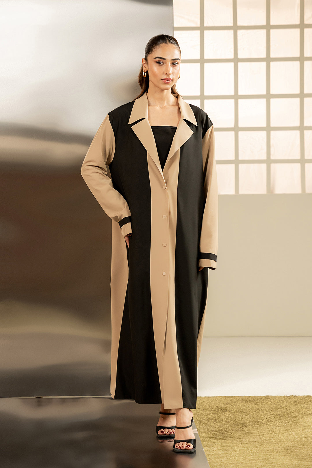 https://cdn.shopify.com/s/files/1/0611/8585/1568/files/W.FW24.293.T-1.jpg?v=1736334294