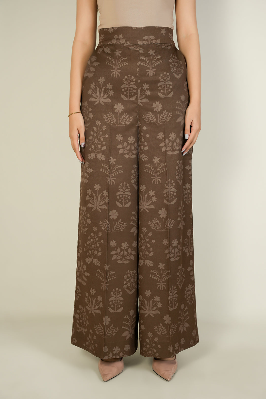 https://cdn.shopify.com/s/files/1/0611/8585/1568/files/W.FW24.328.P-3.jpg?v=1736334222