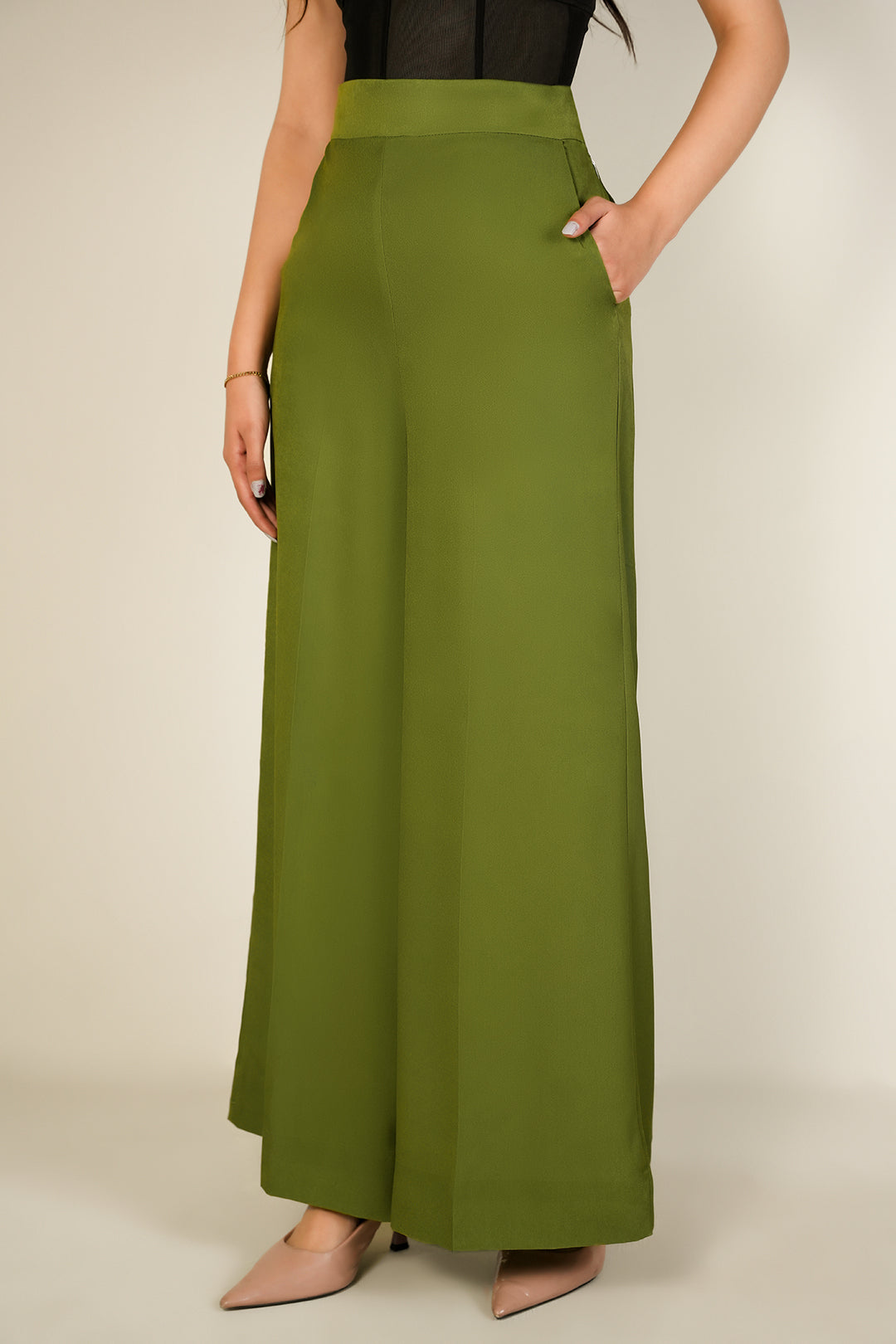 https://cdn.shopify.com/s/files/1/0611/8585/1568/files/W.FW25.036.P-1.jpg?v=1737630882