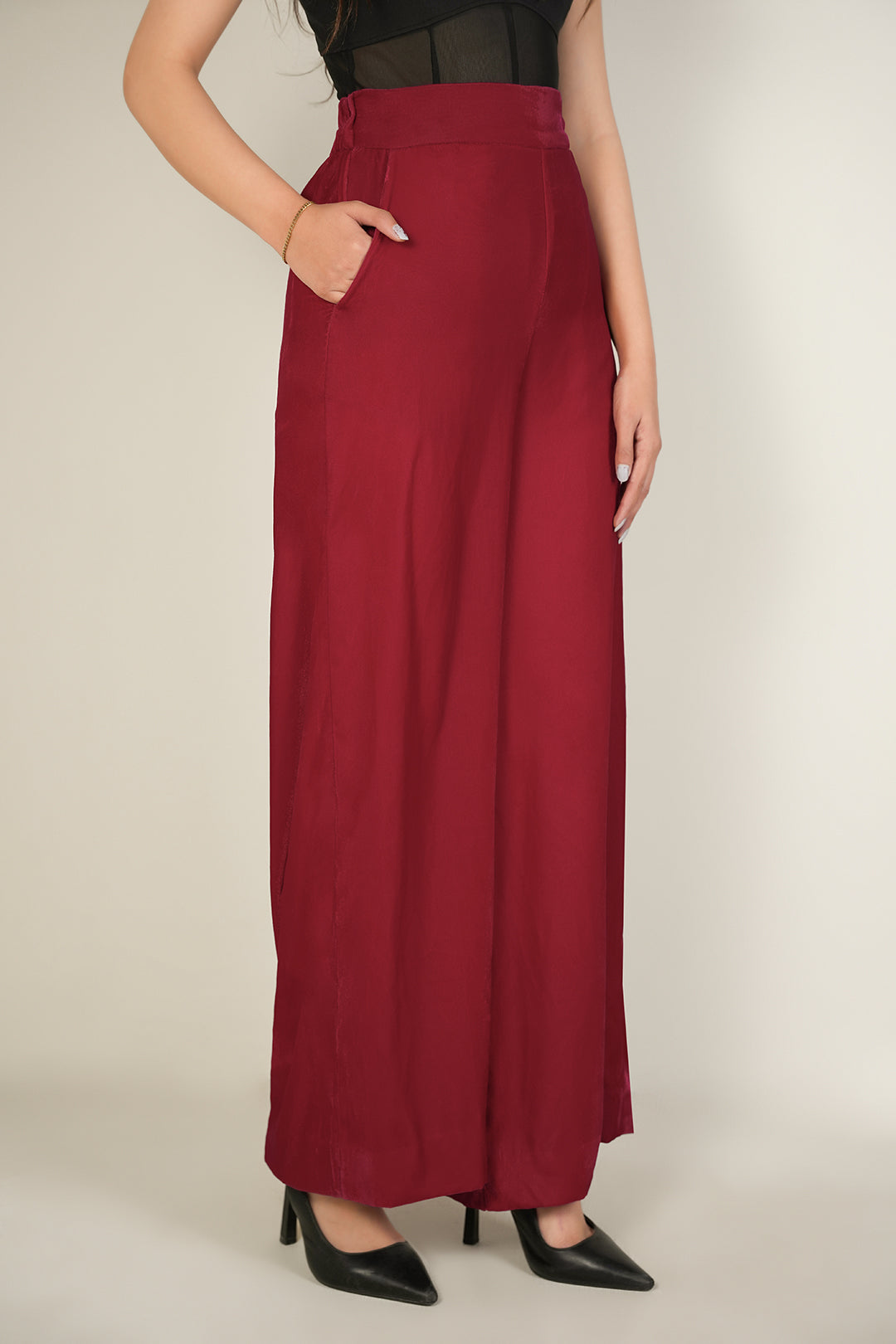 https://cdn.shopify.com/s/files/1/0611/8585/1568/files/W.FW25.038.P-2.jpg?v=1737630906
