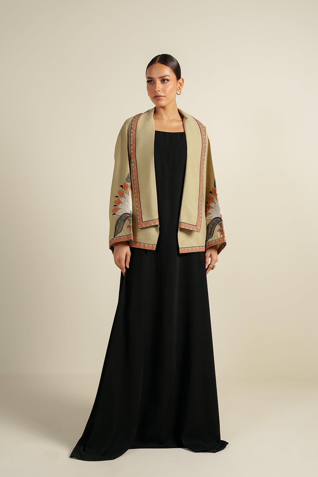 https://cdn.shopify.com/s/files/1/0611/8585/1568/files/W.FW25.099.T-1.jpg?v=1760081769