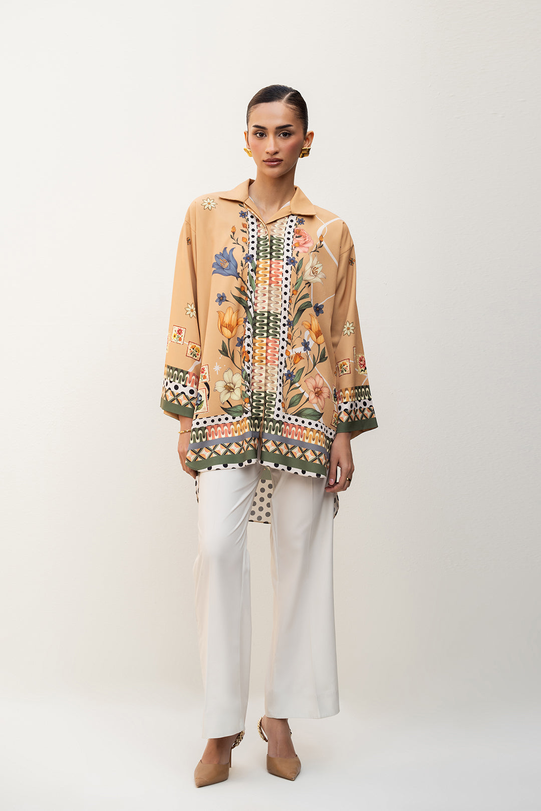 https://cdn.shopify.com/s/files/1/0611/8585/1568/files/W.FW25.259.T-1.jpg?v=1764225123