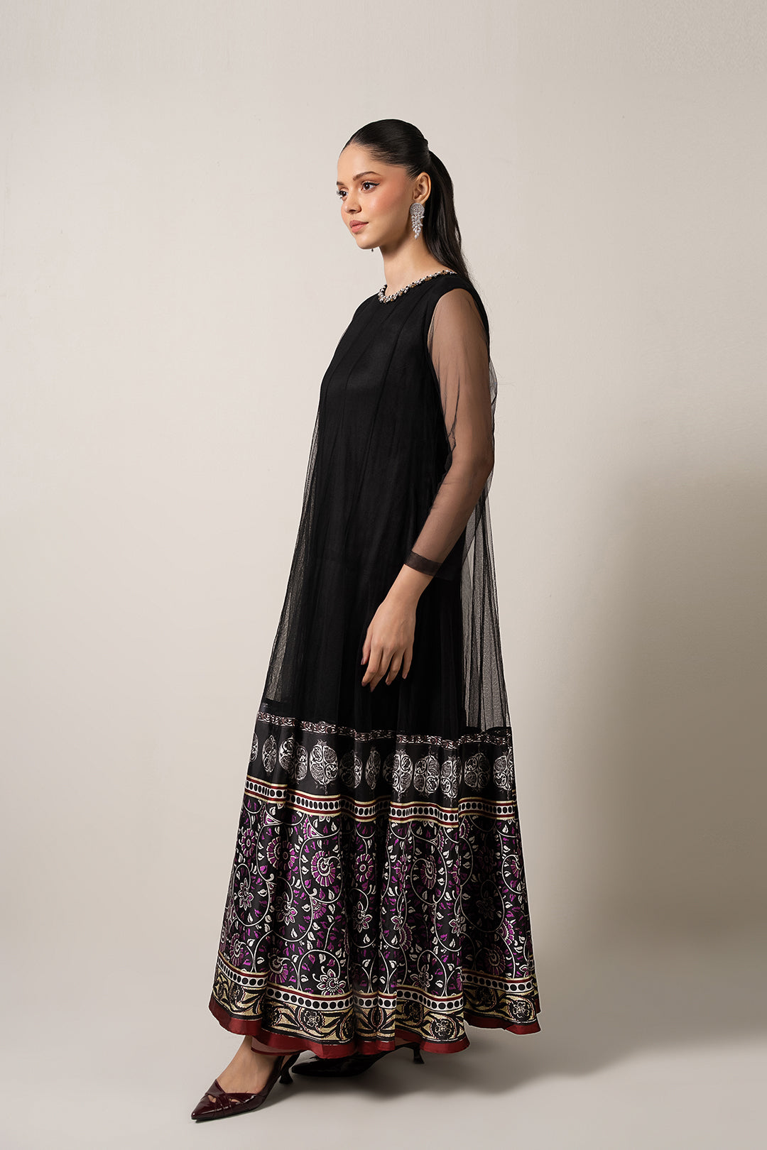 https://cdn.shopify.com/s/files/1/0611/8585/1568/files/W.FW25.302.T-3.jpg?v=1766128640