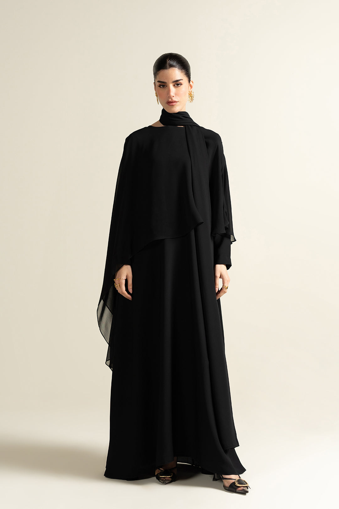 https://cdn.shopify.com/s/files/1/0611/8585/1568/files/W.FW25.390.T-4.jpg?v=1765522508