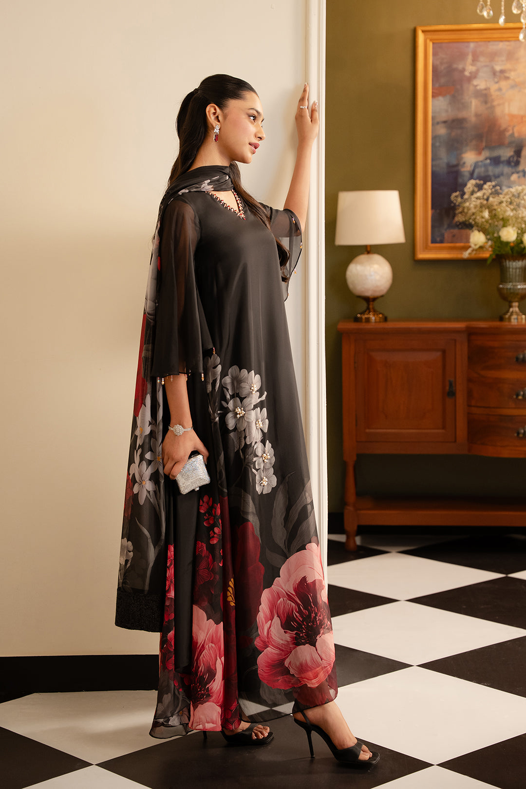https://cdn.shopify.com/s/files/1/0611/8585/1568/files/W.FW26.012.T-1.jpg?v=1768478292