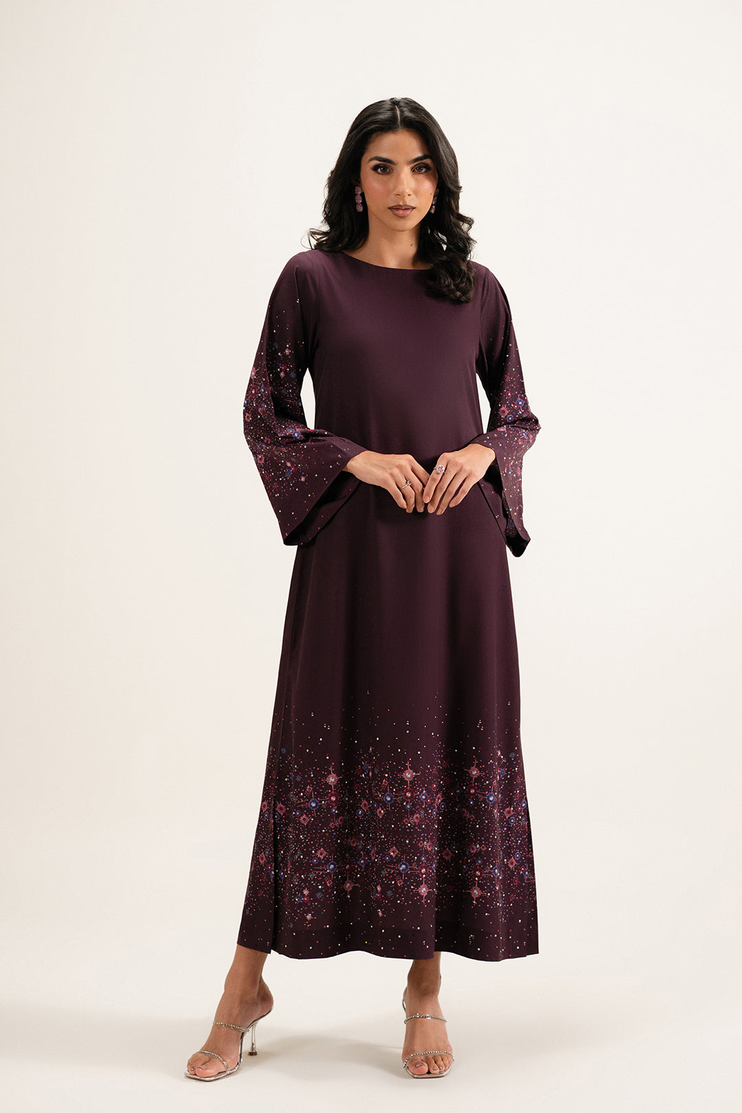 https://cdn.shopify.com/s/files/1/0611/8585/1568/files/W.FW26.050.T-1.jpg?v=1769153137