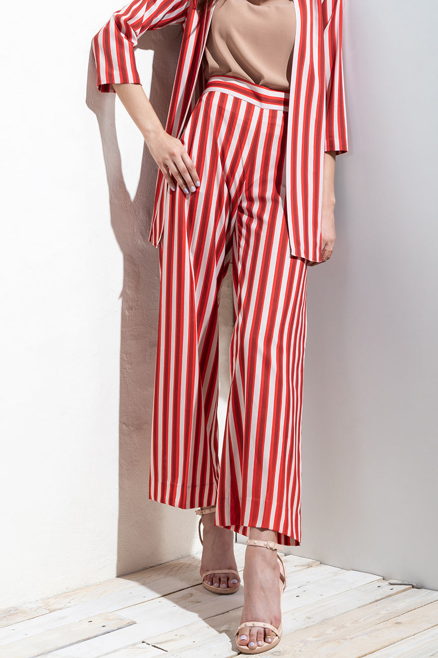 https://cdn.shopify.com/s/files/1/0611/8585/1568/products/W.SS19.596.P-1.jpg?v=1736337874