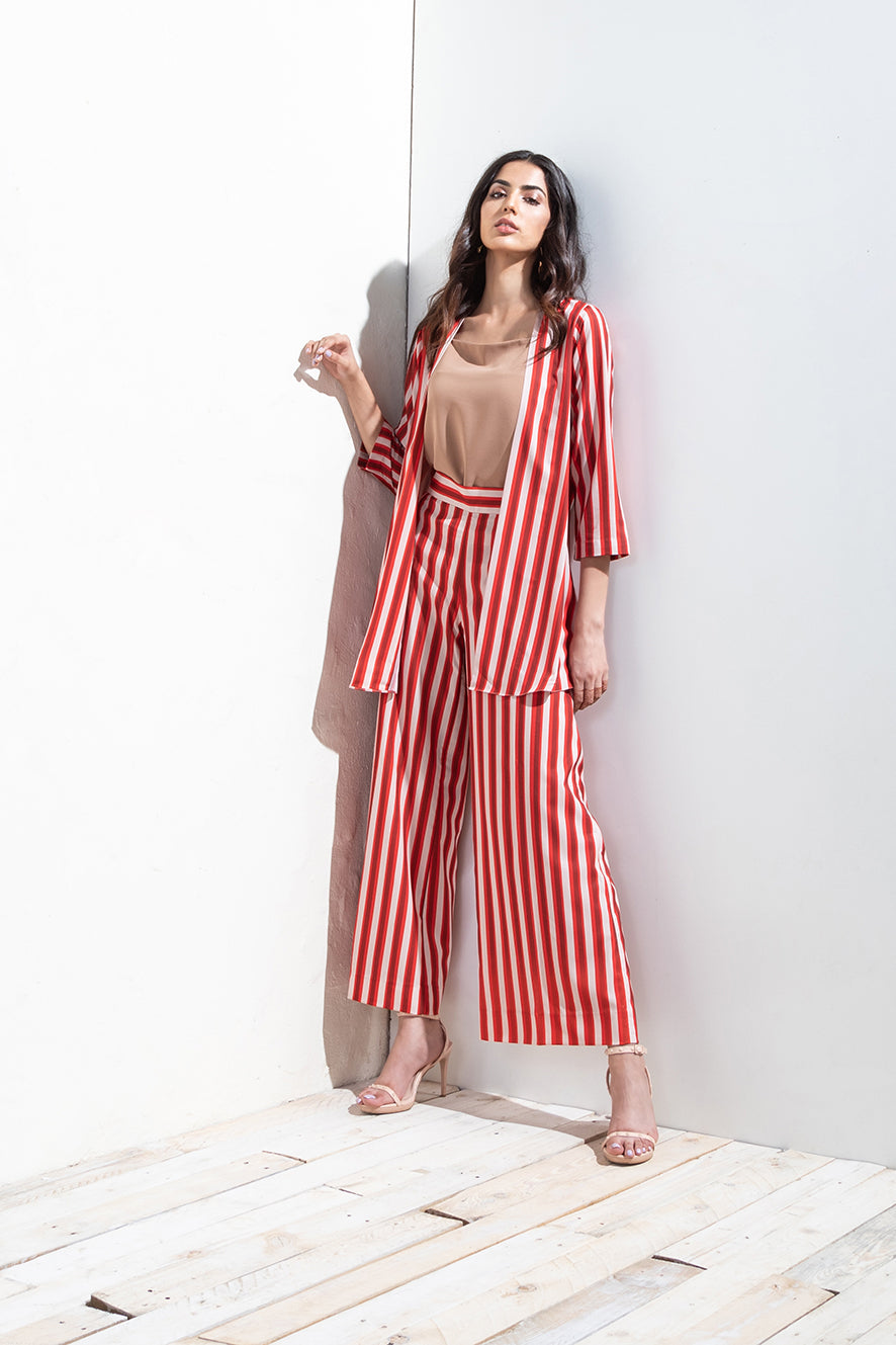 https://cdn.shopify.com/s/files/1/0611/8585/1568/products/W.SS19.596.P-2.jpg?v=1736337874
