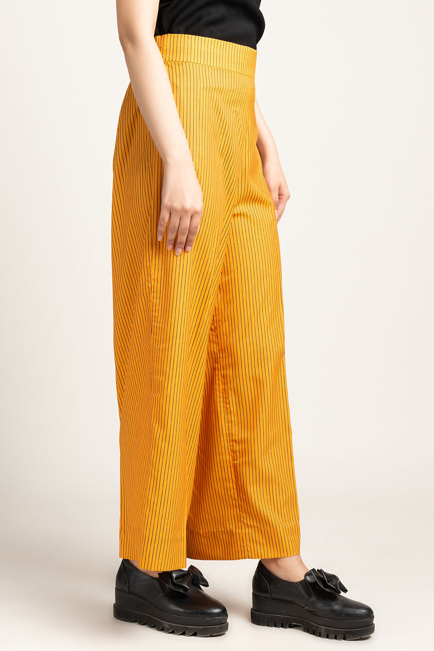 https://cdn.shopify.com/s/files/1/0611/8585/1568/products/W.SS20.193.P-3.jpg?v=1736337786