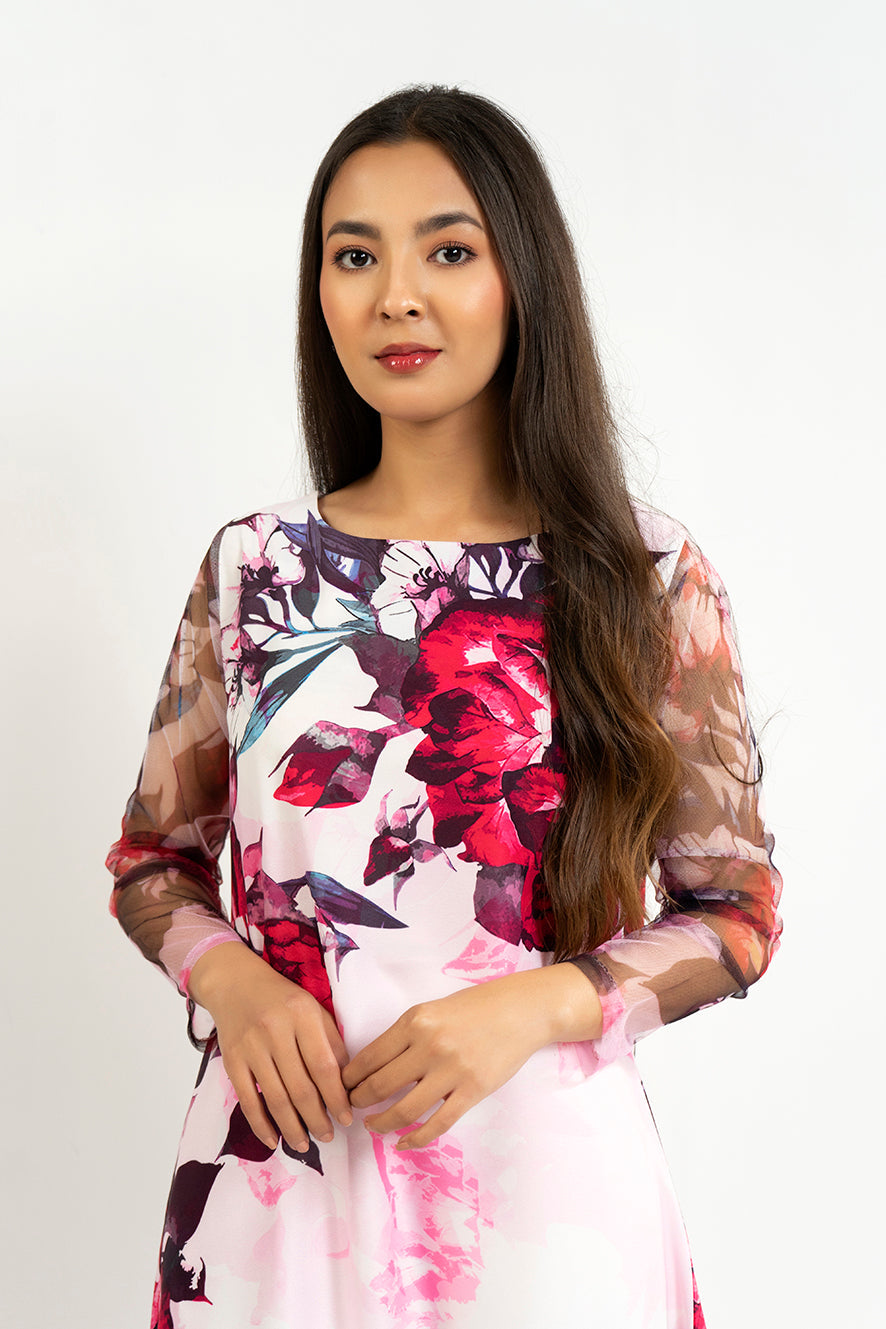 https://cdn.shopify.com/s/files/1/0611/8585/1568/files/W.SS20.426.T-2.jpg?v=1736335792