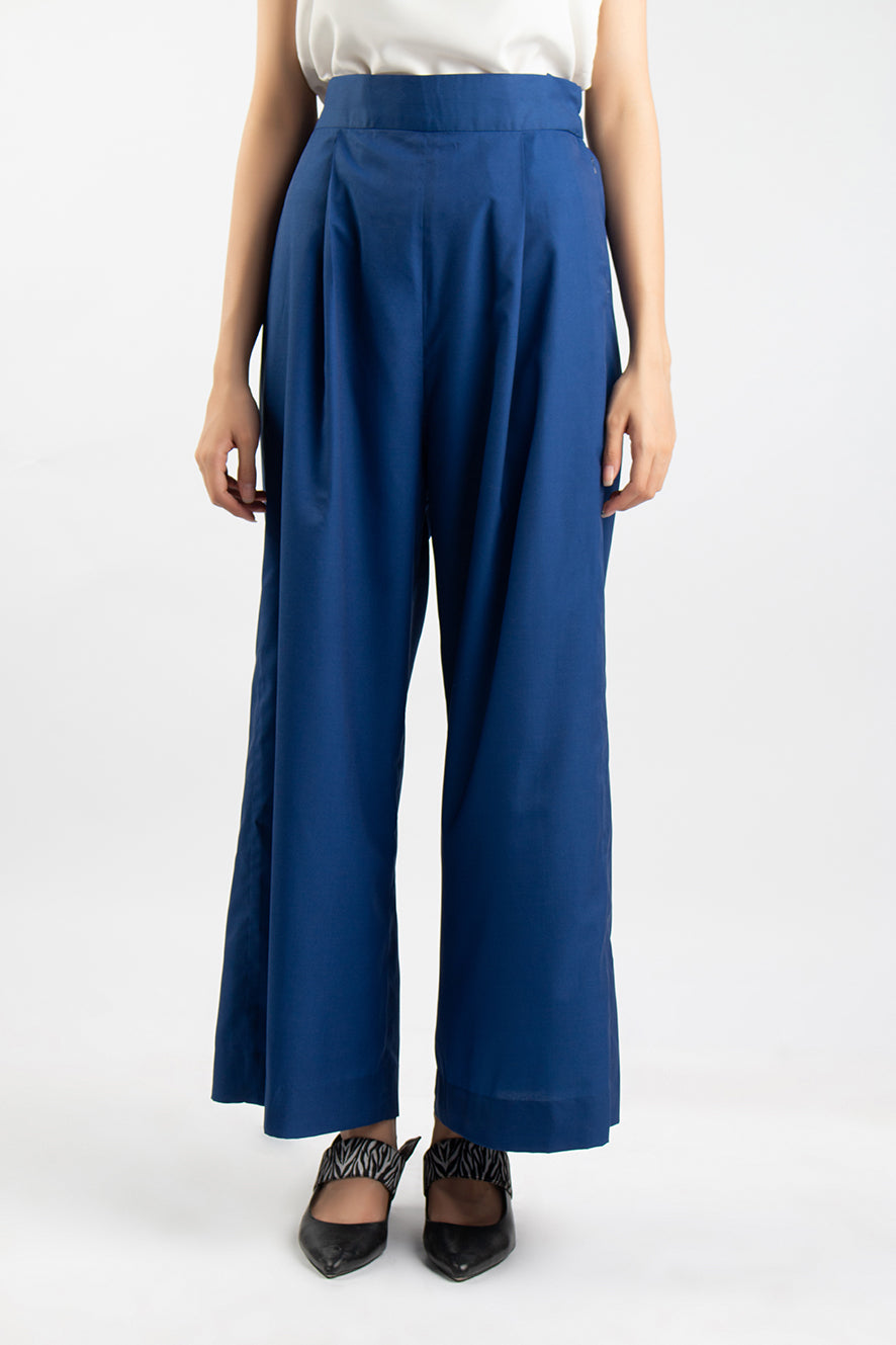 https://cdn.shopify.com/s/files/1/0611/8585/1568/files/W.SS20.547.P-1.jpg?v=1780393380