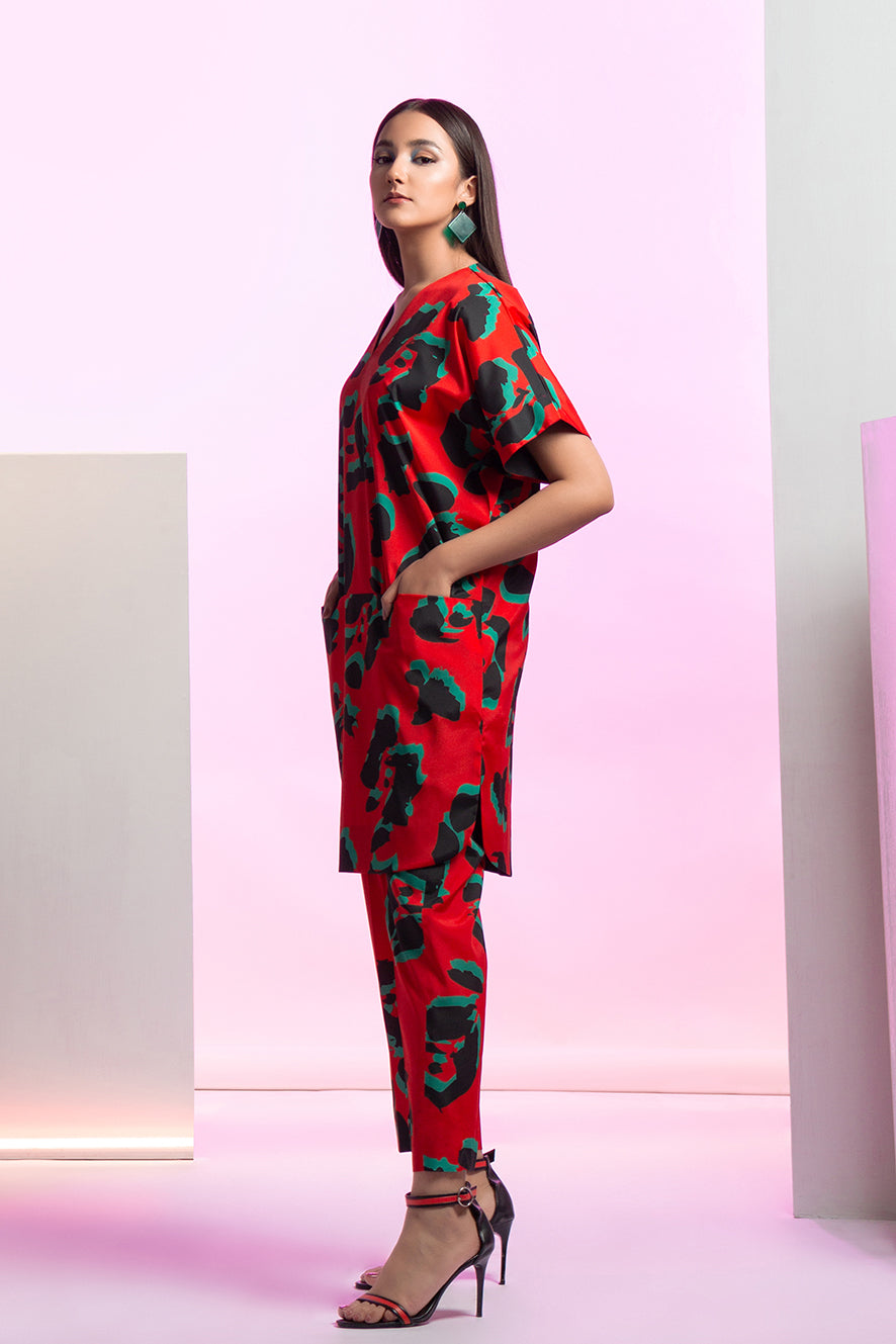 https://cdn.shopify.com/s/files/1/0611/8585/1568/products/W.SS20.603.T-4.jpg?v=1736337872