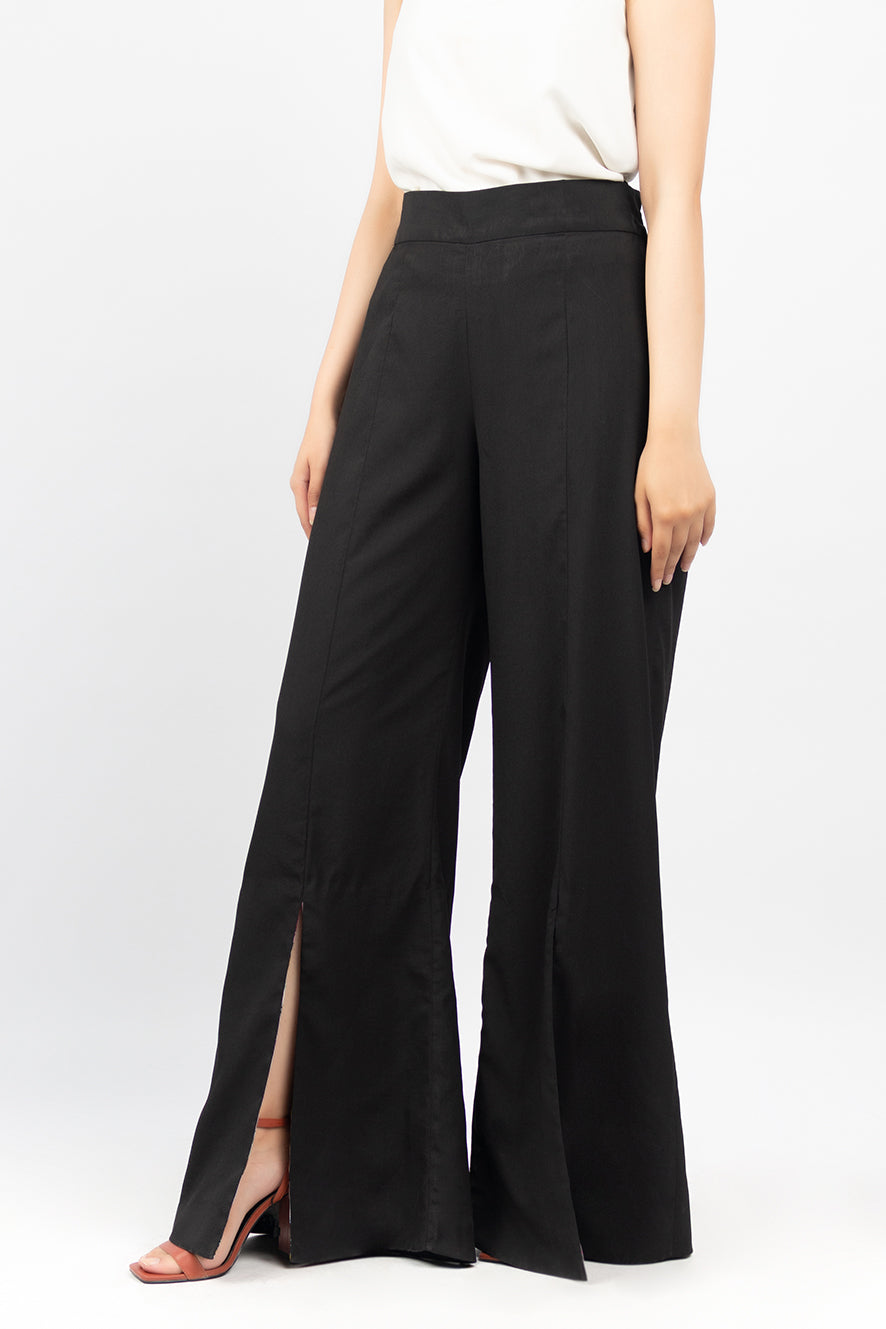 https://cdn.shopify.com/s/files/1/0611/8585/1568/files/W.SS20.754.P-2.jpg?v=1780393769