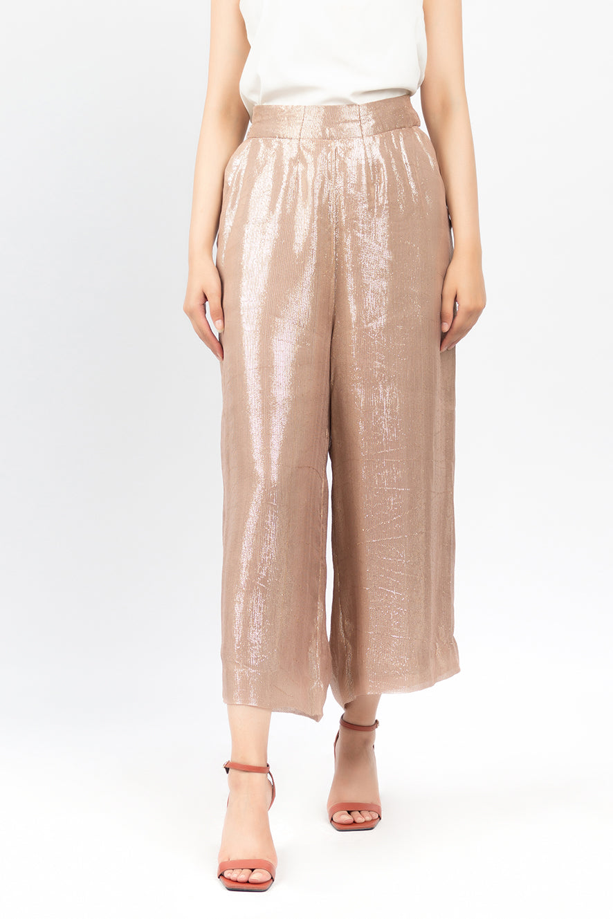 https://cdn.shopify.com/s/files/1/0611/8585/1568/files/W.SS20.759.P-1.jpg?v=1780393815