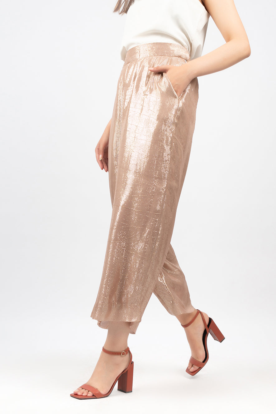 https://cdn.shopify.com/s/files/1/0611/8585/1568/files/W.SS20.759.P-2.jpg?v=1780393815