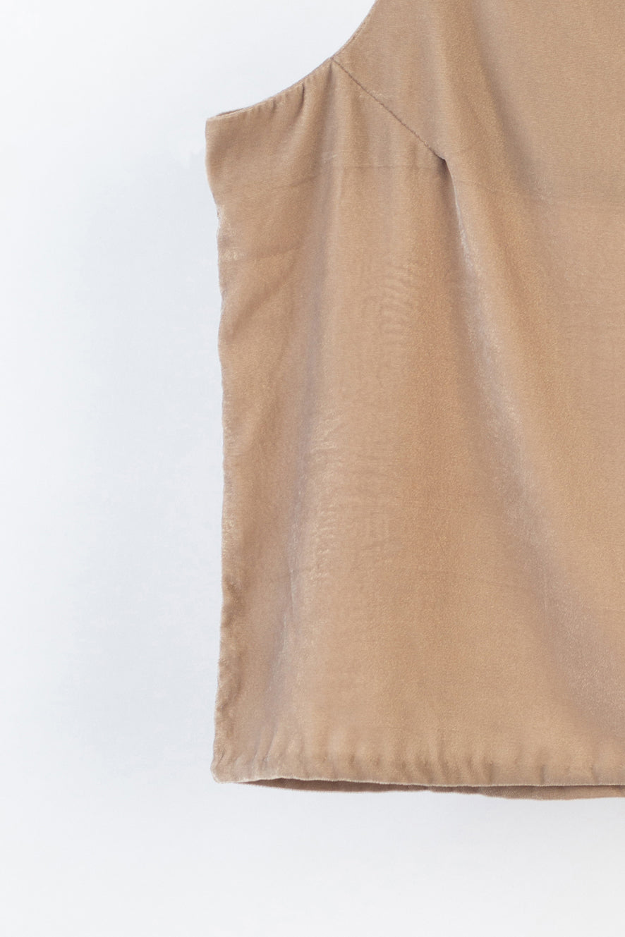 https://cdn.shopify.com/s/files/1/0611/8585/1568/files/W.SS20.866.T-2.jpg?v=1780393977