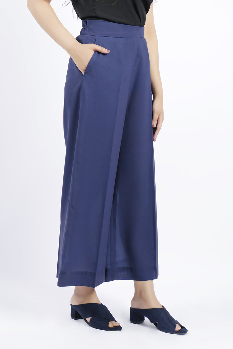 https://cdn.shopify.com/s/files/1/0611/8585/1568/products/W.SS21.127.P-2.jpg?v=1736337898