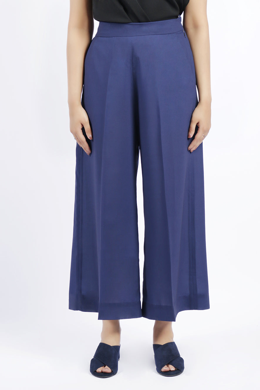 https://cdn.shopify.com/s/files/1/0611/8585/1568/products/W.SS21.127.P-3.jpg?v=1736337898