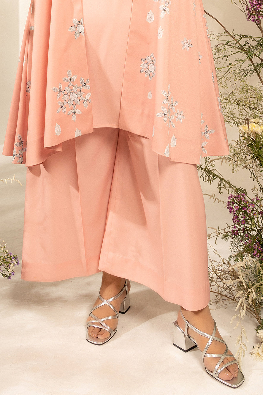 https://cdn.shopify.com/s/files/1/0611/8585/1568/products/W.SS21.212.P-2.jpg?v=1736336883