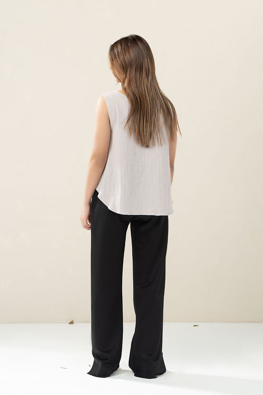 https://cdn.shopify.com/s/files/1/0611/8585/1568/products/W.SS22.127.T-3.jpg?v=1736338223