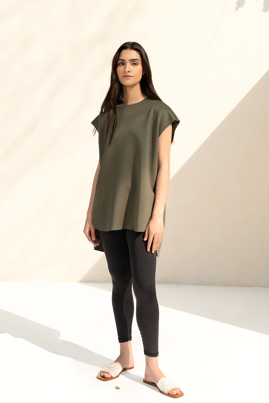 https://cdn.shopify.com/s/files/1/0611/8585/1568/products/W.SS22.130.T-1.jpg?v=1736338220