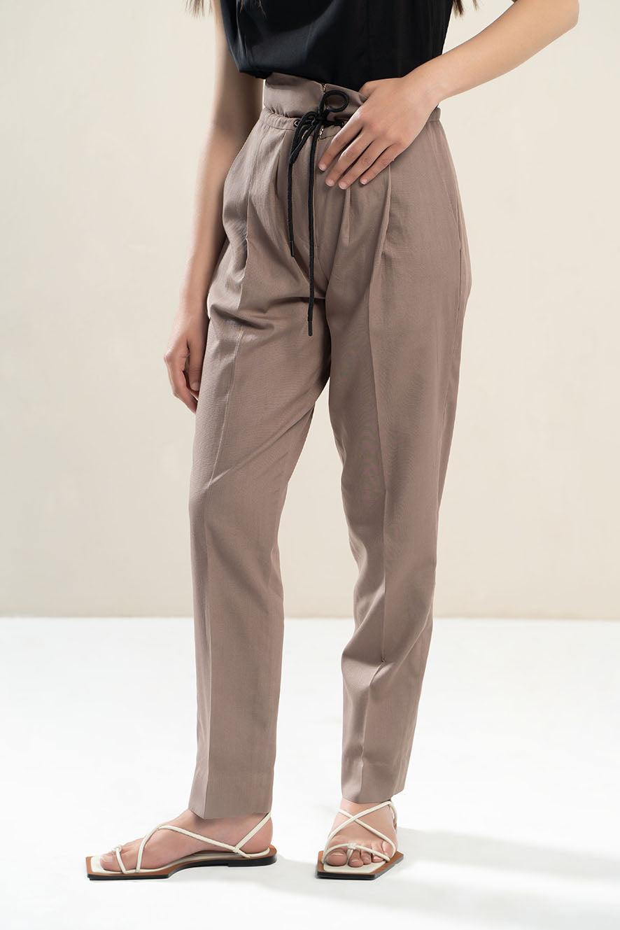 https://cdn.shopify.com/s/files/1/0611/8585/1568/products/W.SS22.133.P-1.jpg?v=1736338129