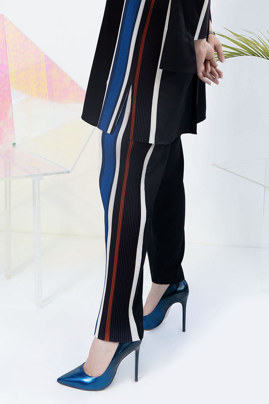 https://cdn.shopify.com/s/files/1/0611/8585/1568/products/W.SS22.183.P-2.jpg?v=1736338219
