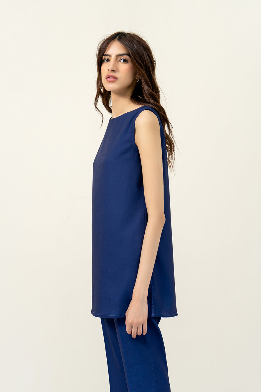 https://cdn.shopify.com/s/files/1/0611/8585/1568/products/W.SS22.187.T-3.jpg?v=1736337650