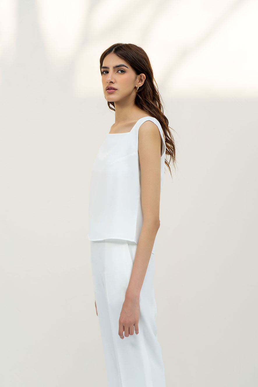 https://cdn.shopify.com/s/files/1/0611/8585/1568/products/W.SS22.192.T-2_f3ad172a-9a11-41ac-b192-56030abd2017.jpg?v=1758873137