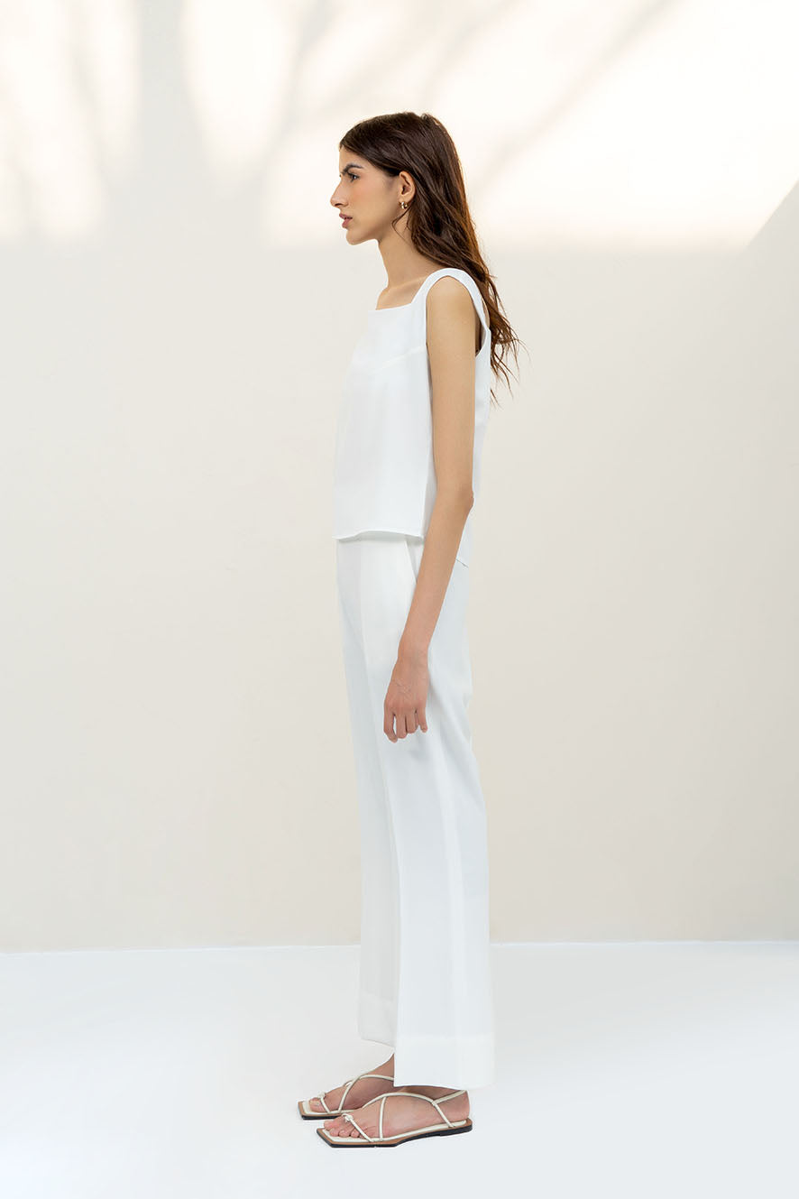 https://cdn.shopify.com/s/files/1/0611/8585/1568/products/W.SS22.192.T-3_c6b92cf7-78b3-450e-bbbd-a2730d6e97d6.jpg?v=1736336374