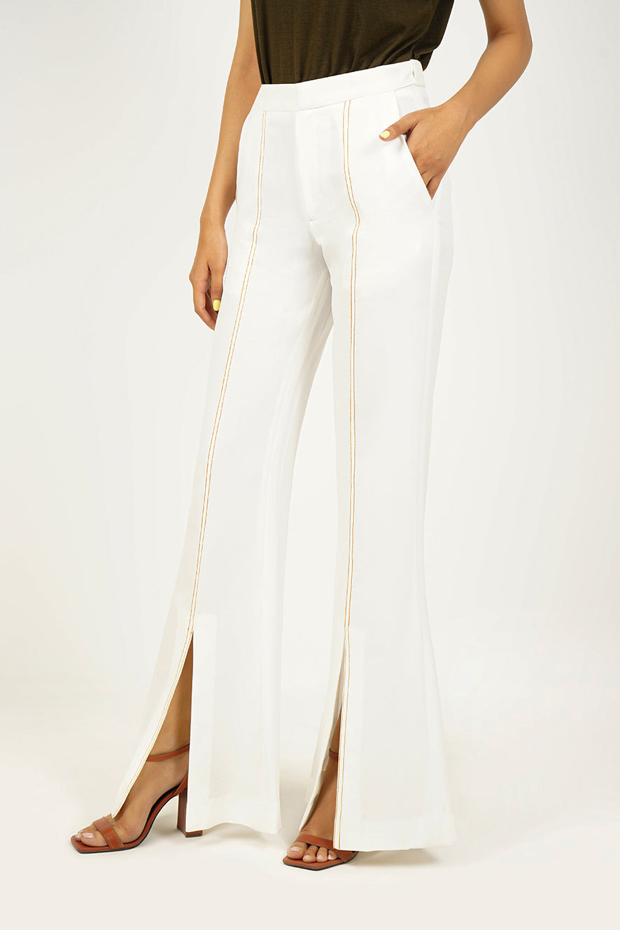 https://cdn.shopify.com/s/files/1/0611/8585/1568/products/W.SS22.318.P-2_49cec497-18b3-457d-8787-4d48a139237c.jpg?v=1736338579