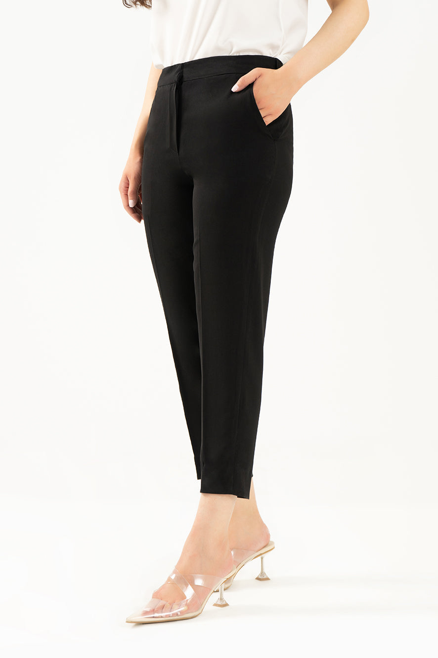 https://cdn.shopify.com/s/files/1/0611/8585/1568/products/W.SS22.358.P-2_e825bb3f-8e18-4edf-b81b-5ea80fc9fe04.jpg?v=1736336372