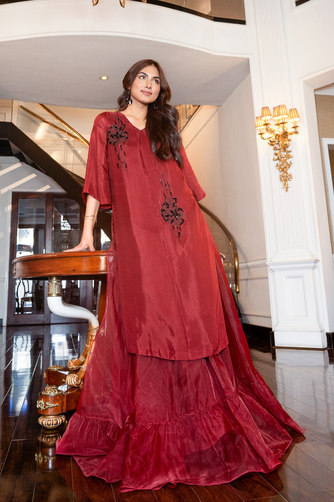 https://cdn.shopify.com/s/files/1/0611/8585/1568/products/W.SS22.385.P-2.jpg?v=1736338344