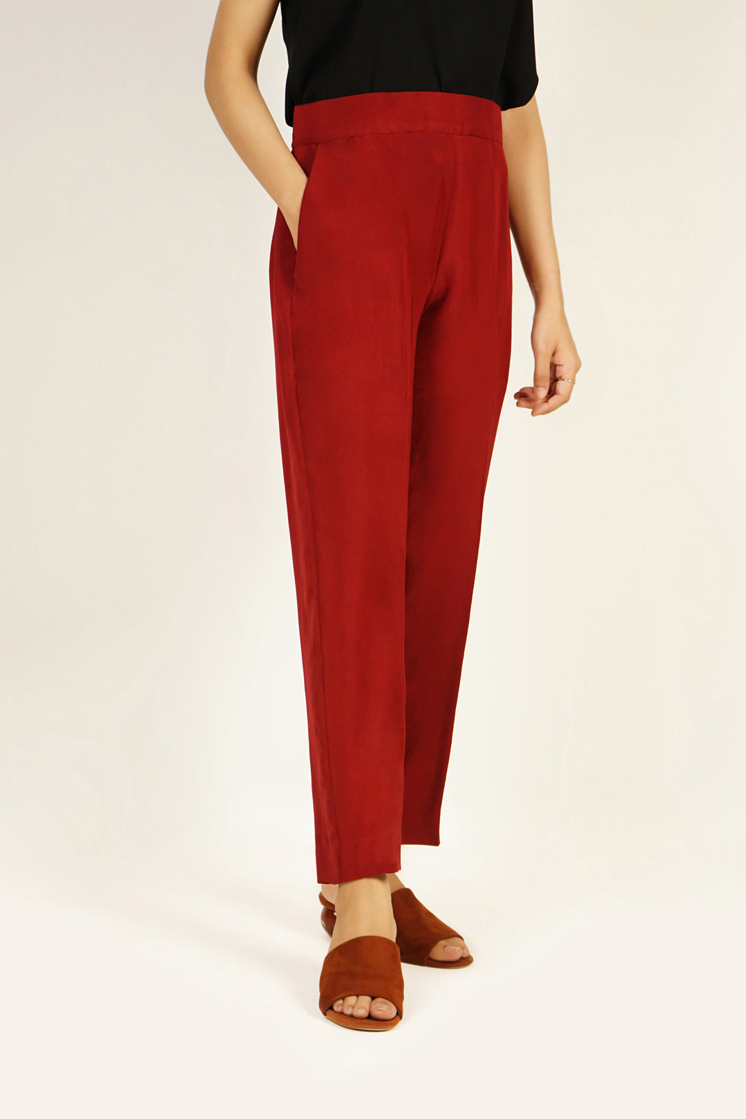 https://cdn.shopify.com/s/files/1/0611/8585/1568/products/W.SS22.408.P-1.jpg?v=1736338348