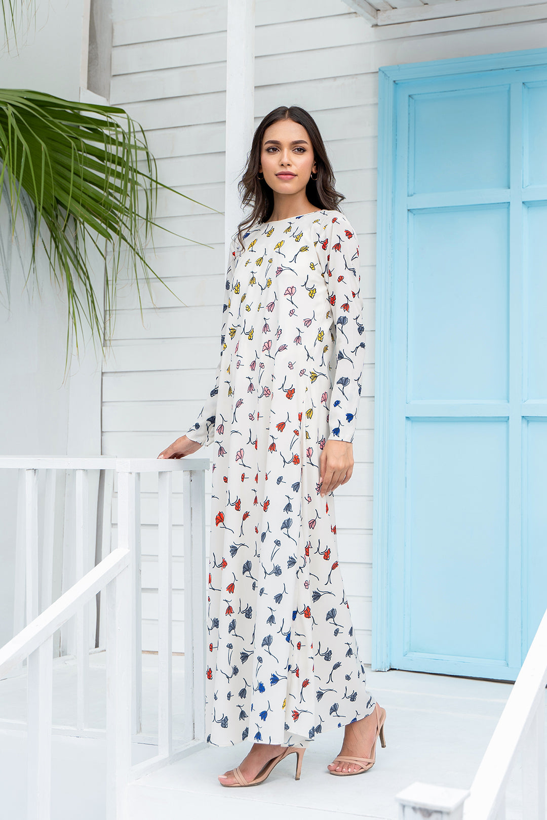 https://cdn.shopify.com/s/files/1/0611/8585/1568/products/W.SS22.491.T-1.jpg?v=1736337623