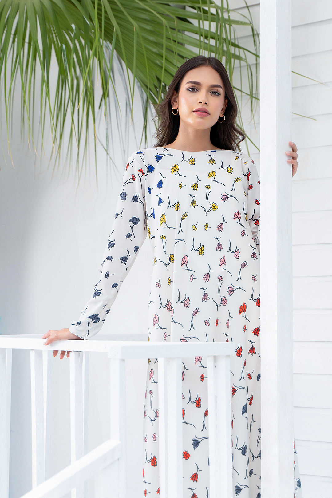 https://cdn.shopify.com/s/files/1/0611/8585/1568/products/W.SS22.491.T-2.jpg?v=1736337623