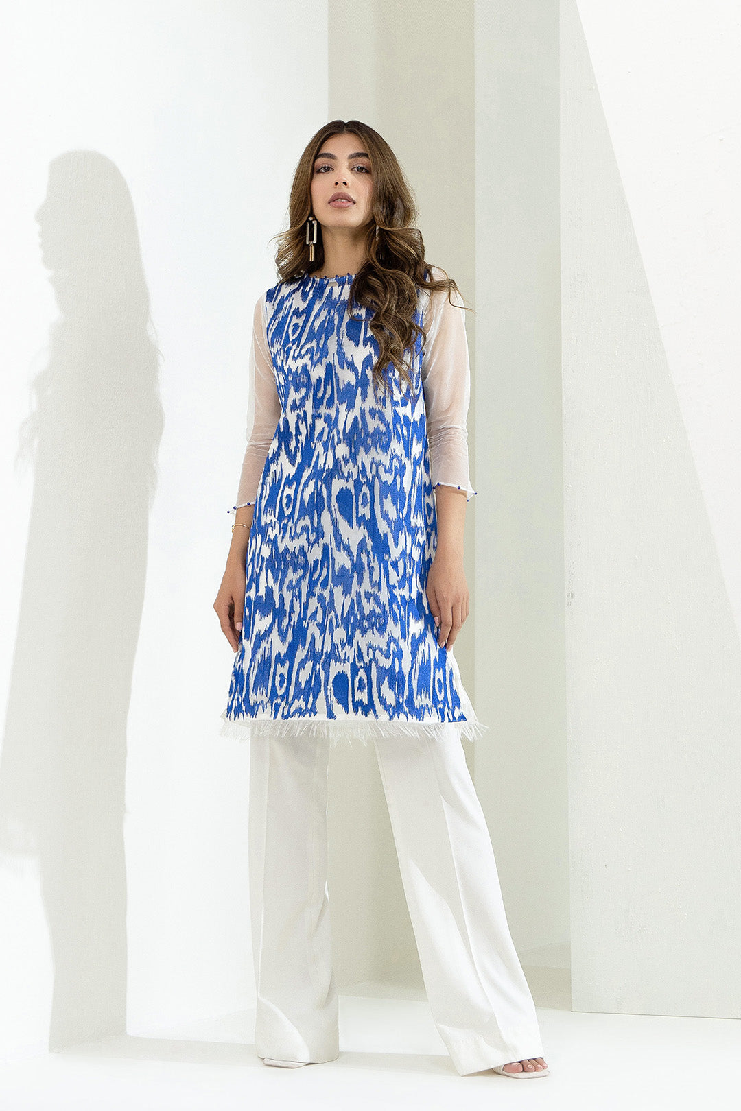 https://cdn.shopify.com/s/files/1/0611/8585/1568/products/W.SS22.507.T-1.jpg?v=1736337561