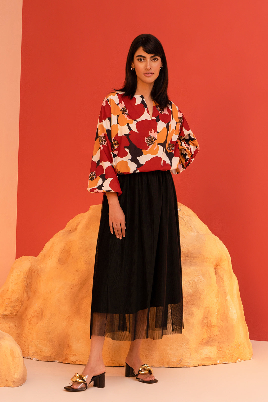 https://cdn.shopify.com/s/files/1/0611/8585/1568/products/W.SS22.550.P-4.jpg?v=1736337498