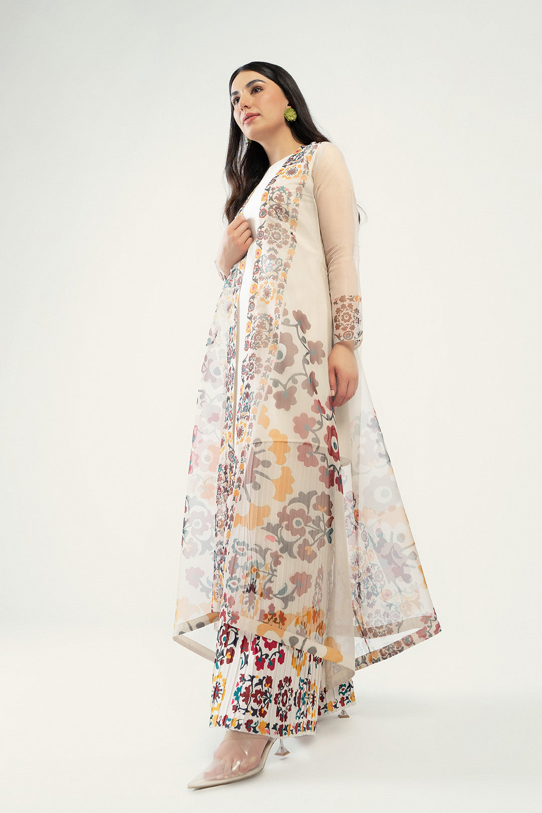 https://cdn.shopify.com/s/files/1/0611/8585/1568/products/W.SS22.611.P-4.jpg?v=1736337461