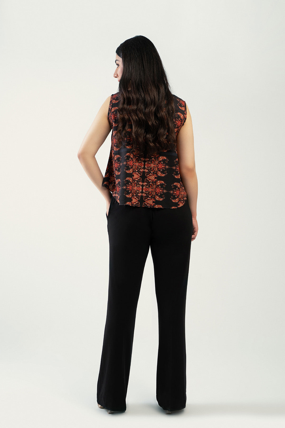 Alami High-Low Top