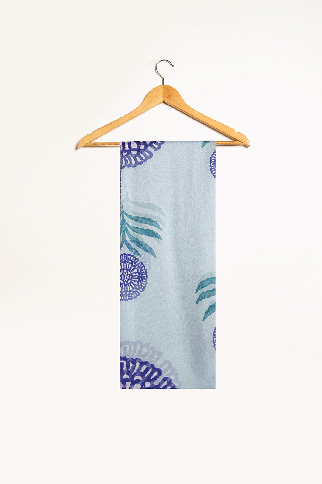 https://cdn.shopify.com/s/files/1/0611/8585/1568/products/W.SS23.120.T-2.jpg?v=1736336636
