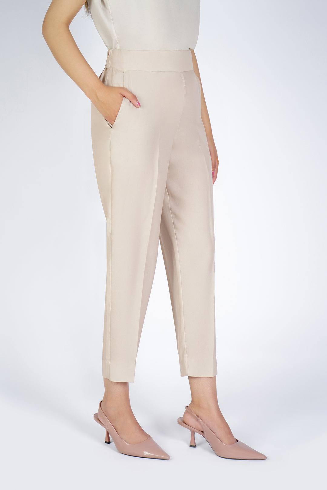 https://cdn.shopify.com/s/files/1/0611/8585/1568/files/W.SS23.213.P-2.jpg?v=1736336476