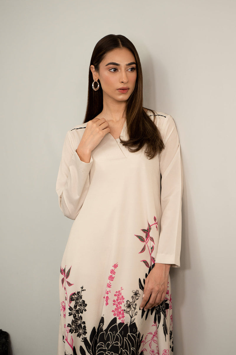 Ajmira Long