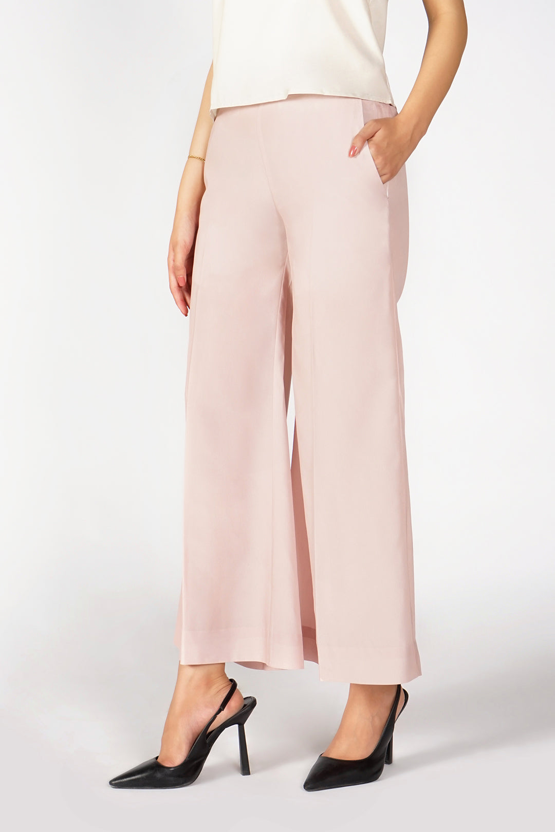 https://cdn.shopify.com/s/files/1/0611/8585/1568/files/W.SS23.346.P-1.jpg?v=1736336283